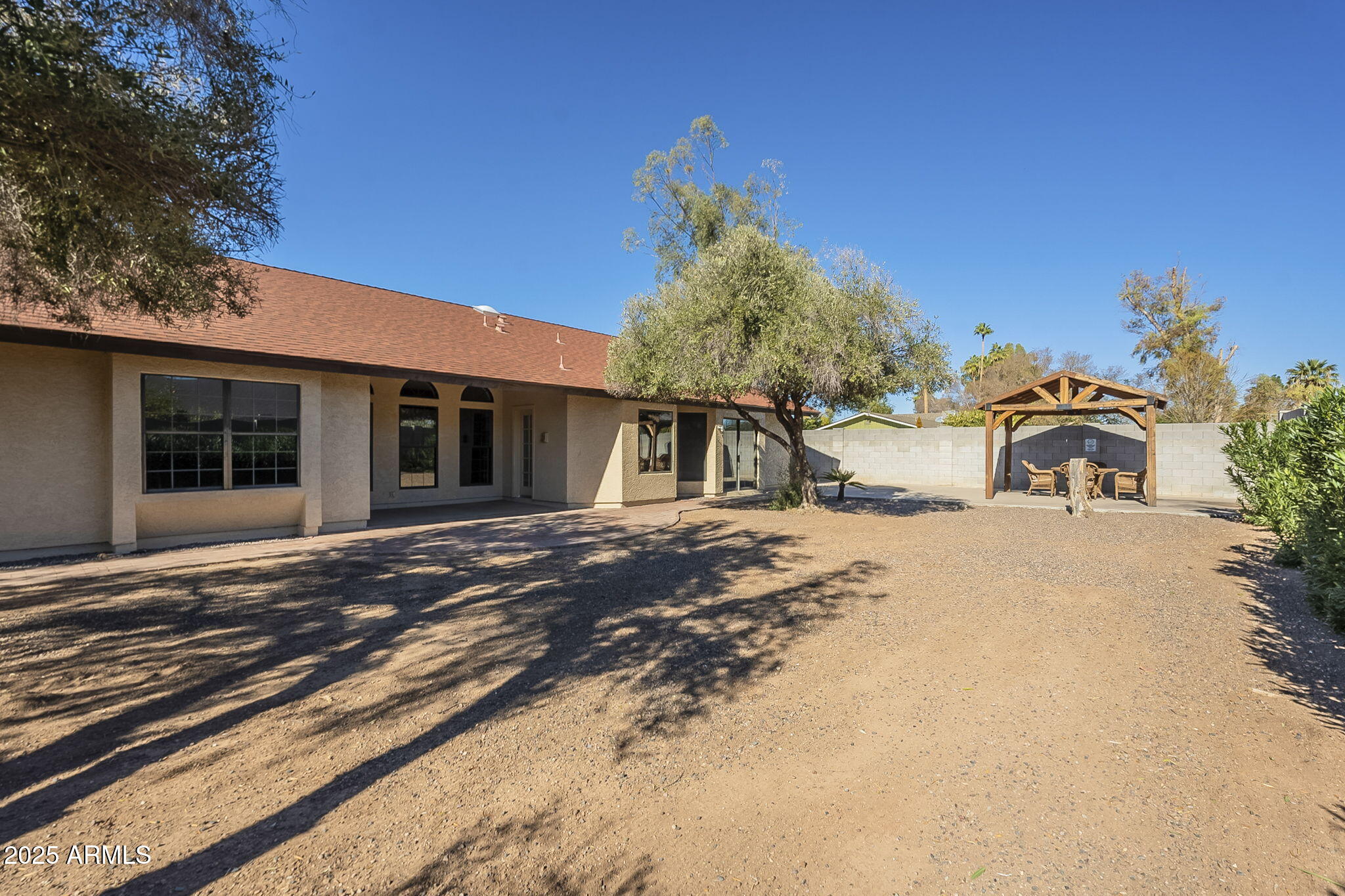 605 S 30TH Circle
