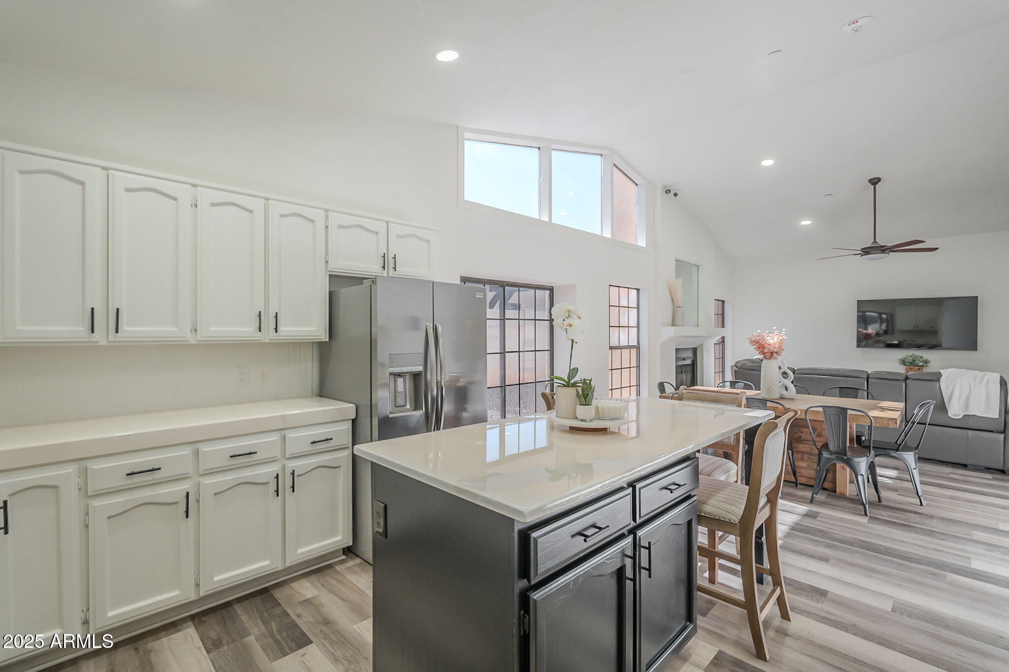 605 S 30TH Circle