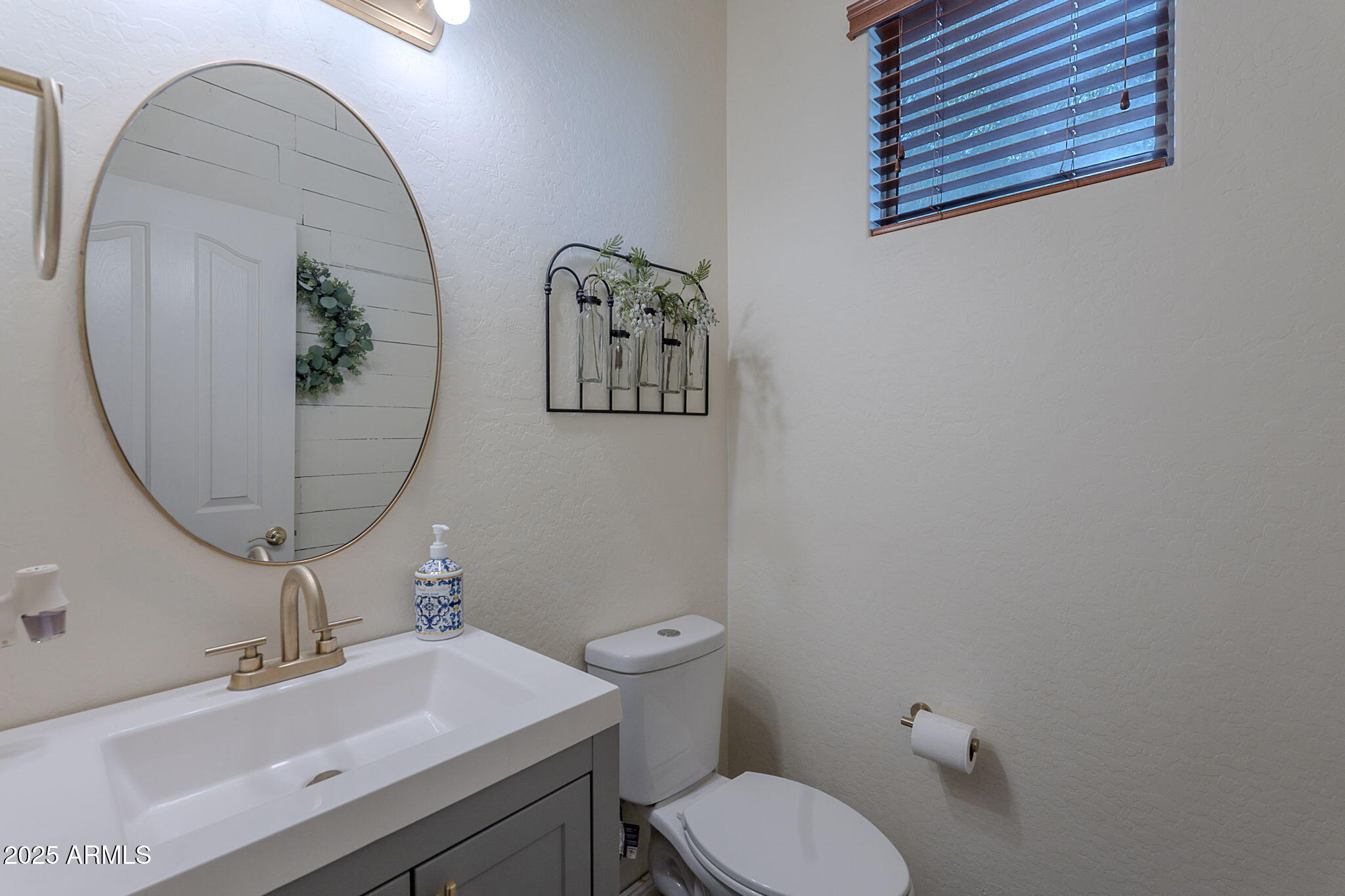 3901 E Packard Drive