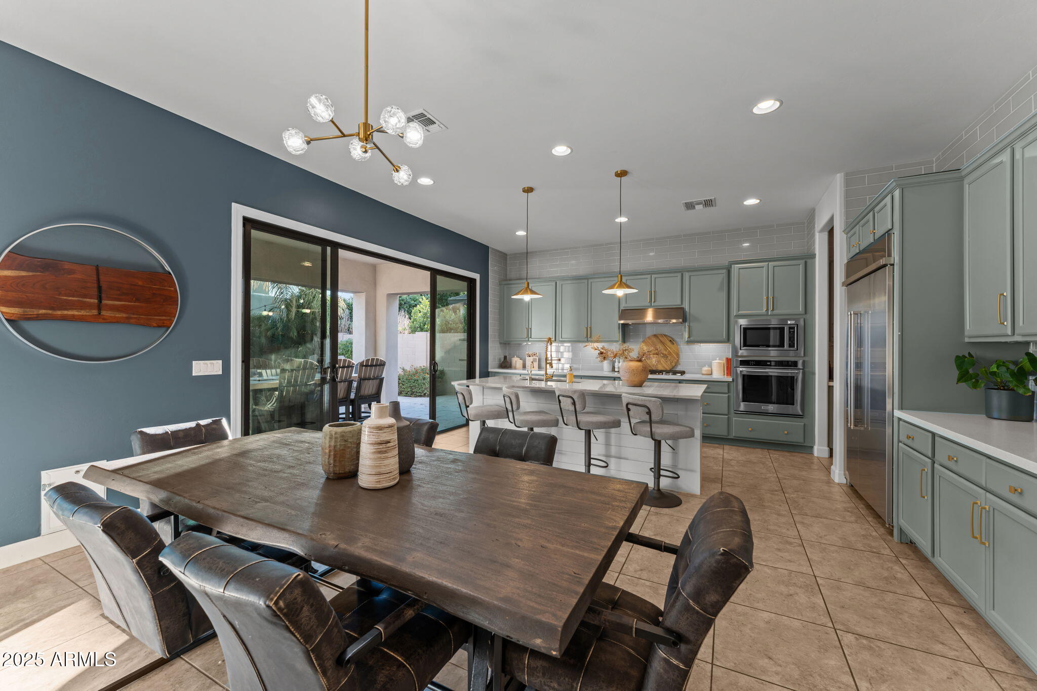 3827 E MEAD Drive, Chandler