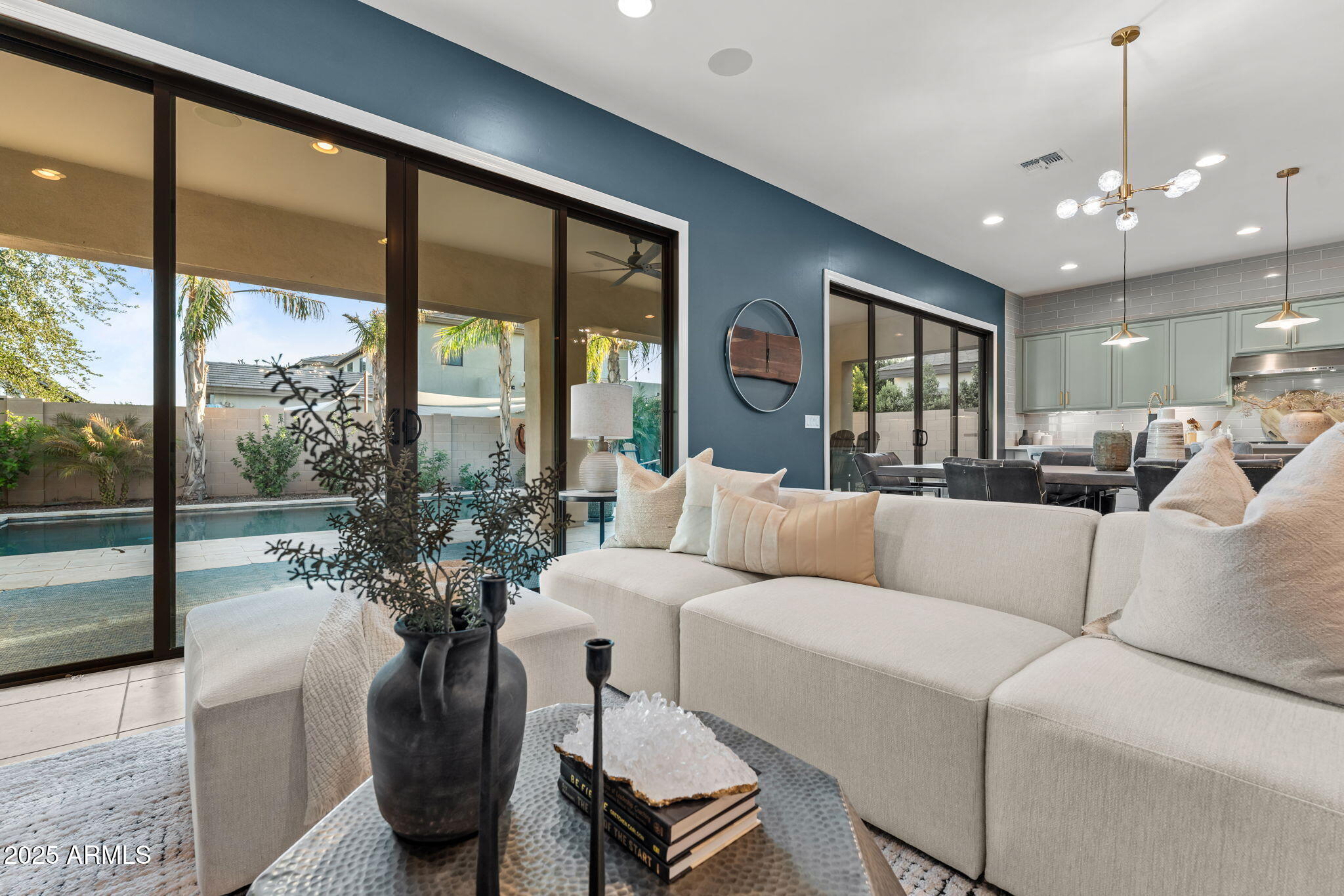 3827 E MEAD Drive, Chandler