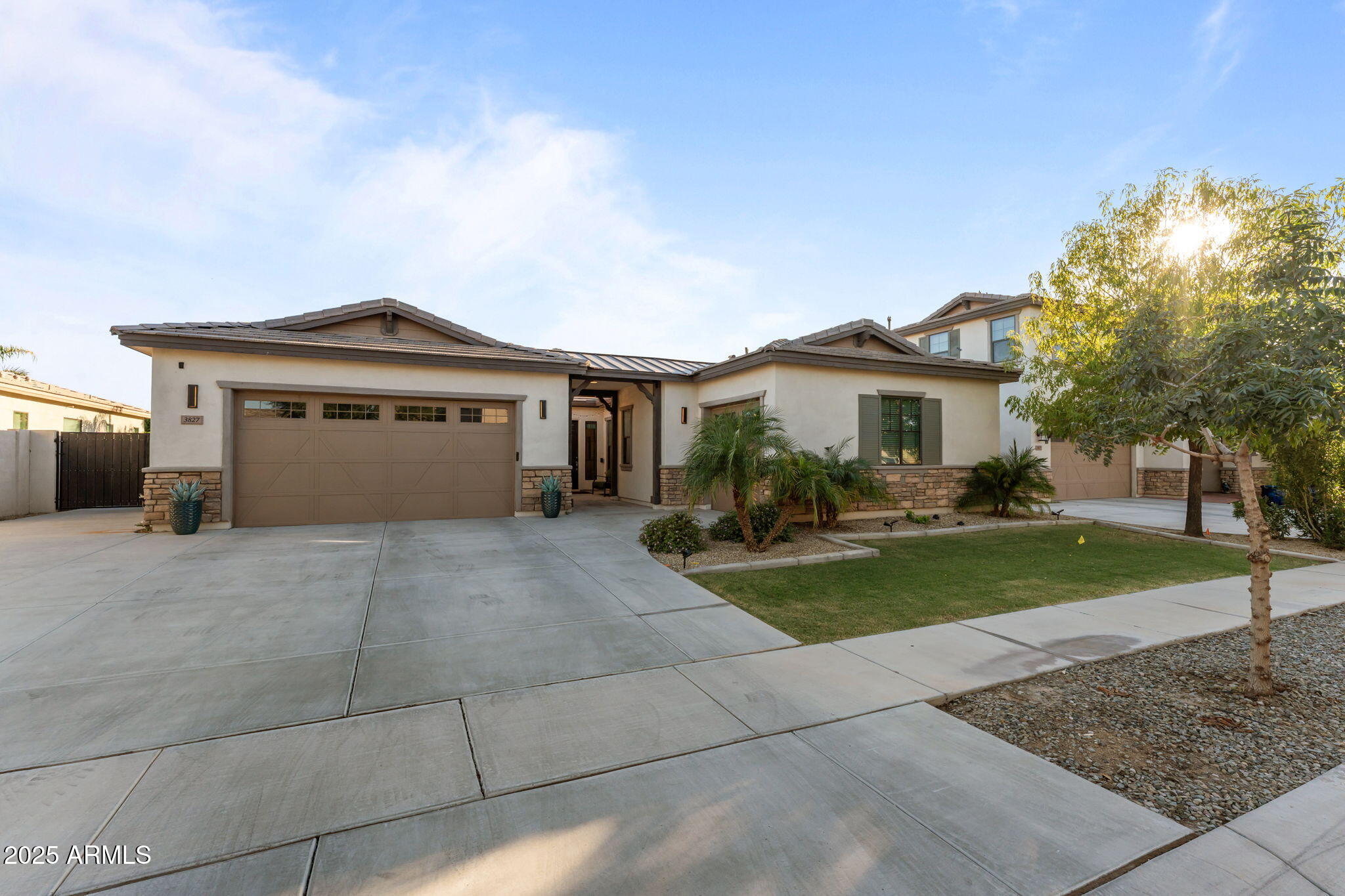 3827 E MEAD Drive, Chandler