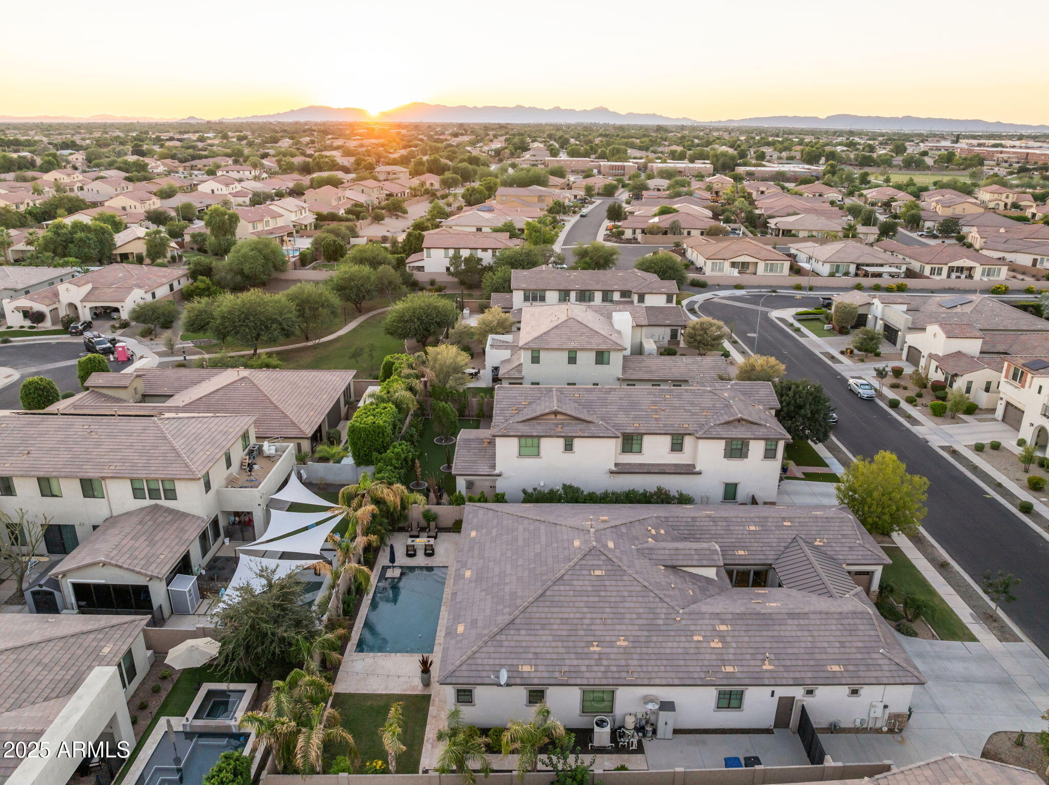 3827 E MEAD Drive, Chandler