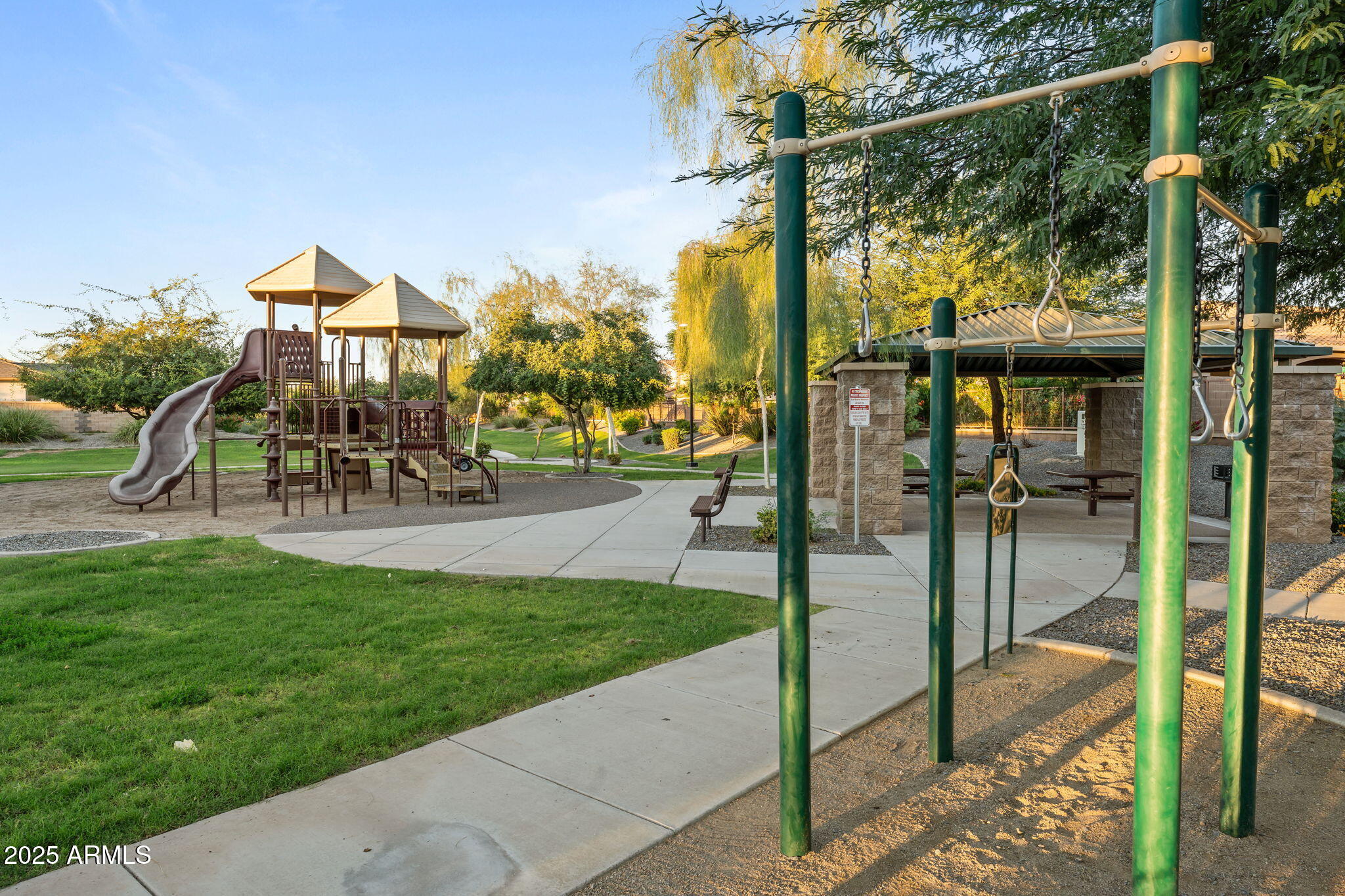 3827 E MEAD Drive, Chandler