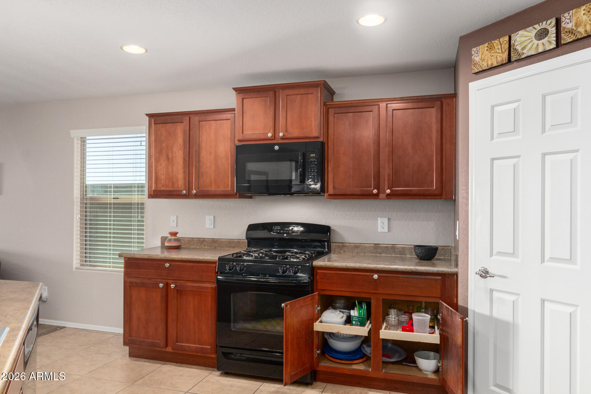 2167 N DAISY Court