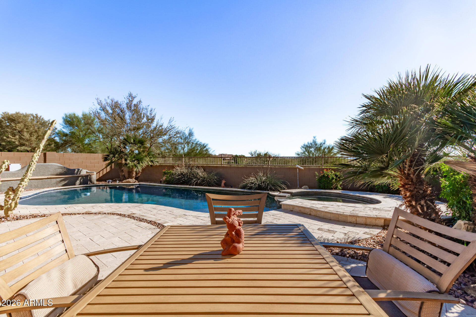2167 N DAISY Court