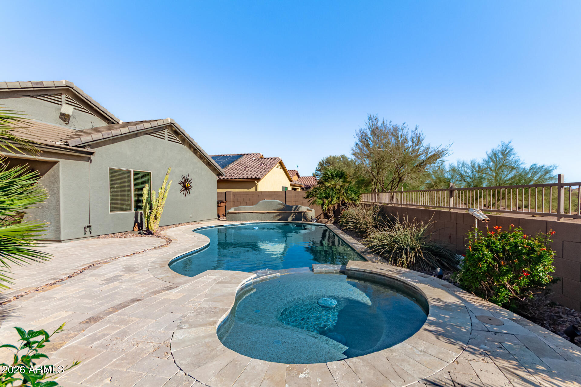 2167 N DAISY Court