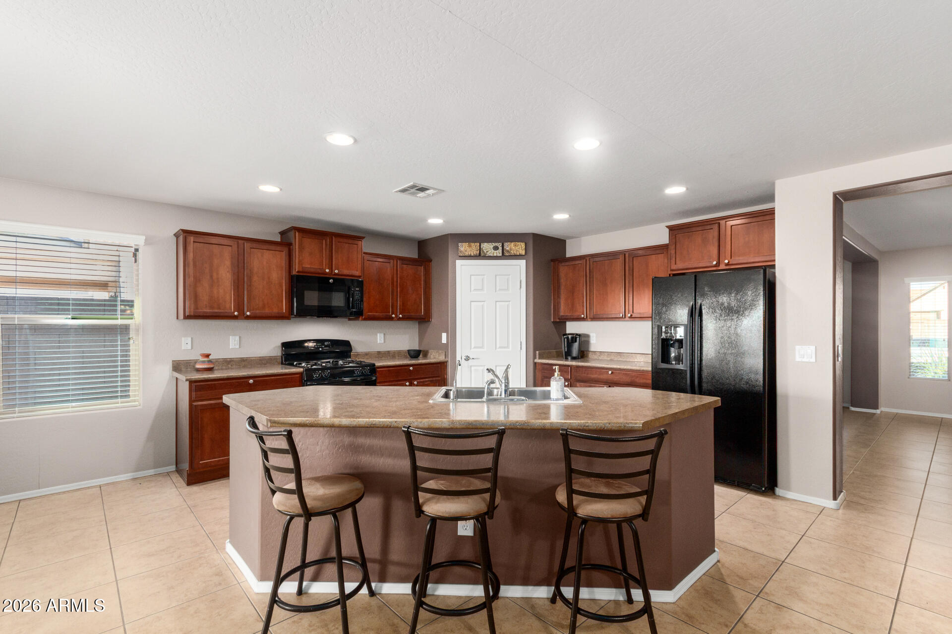 2167 N DAISY Court