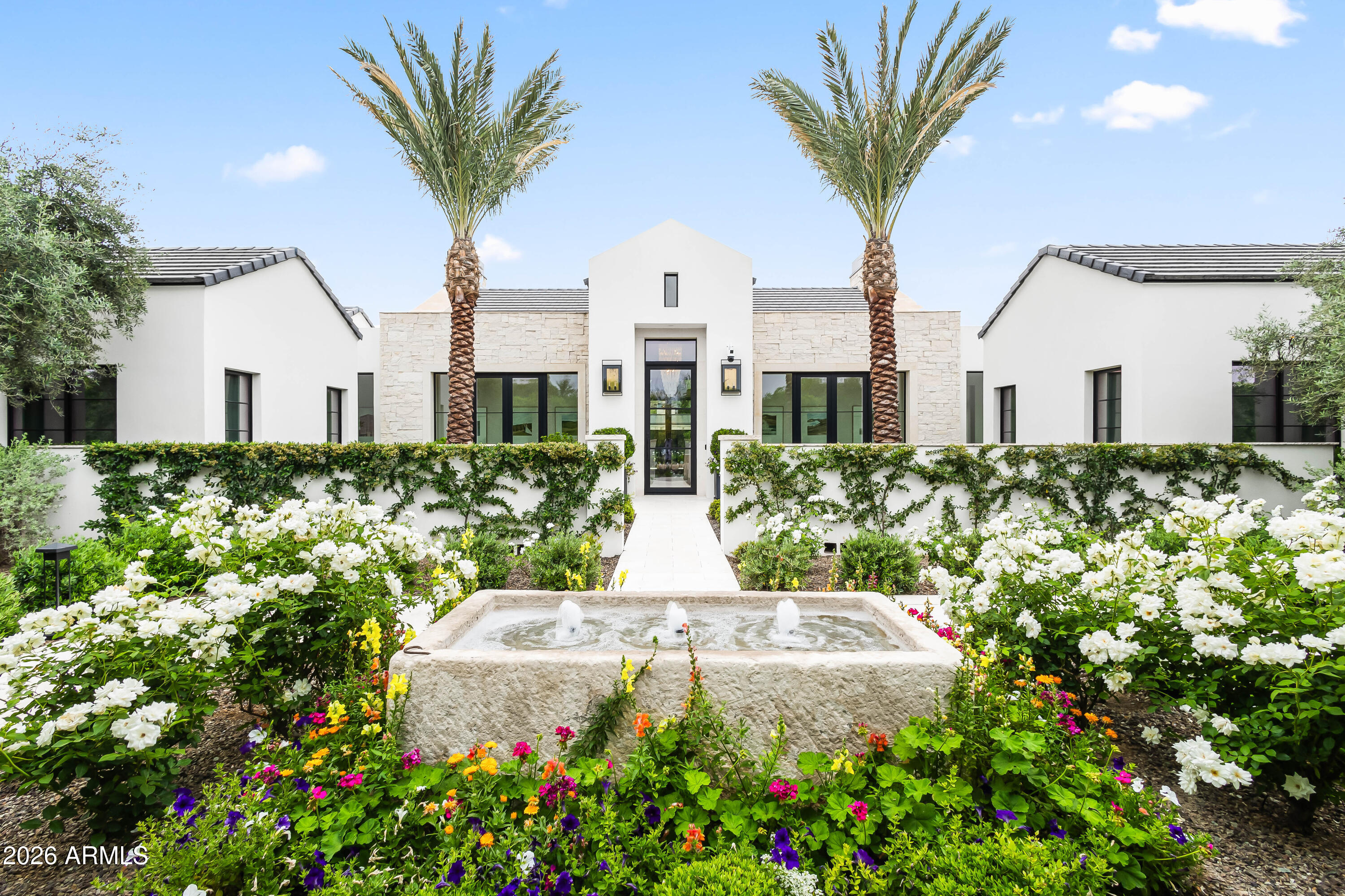 5531 E MOCKINGBIRD Lane