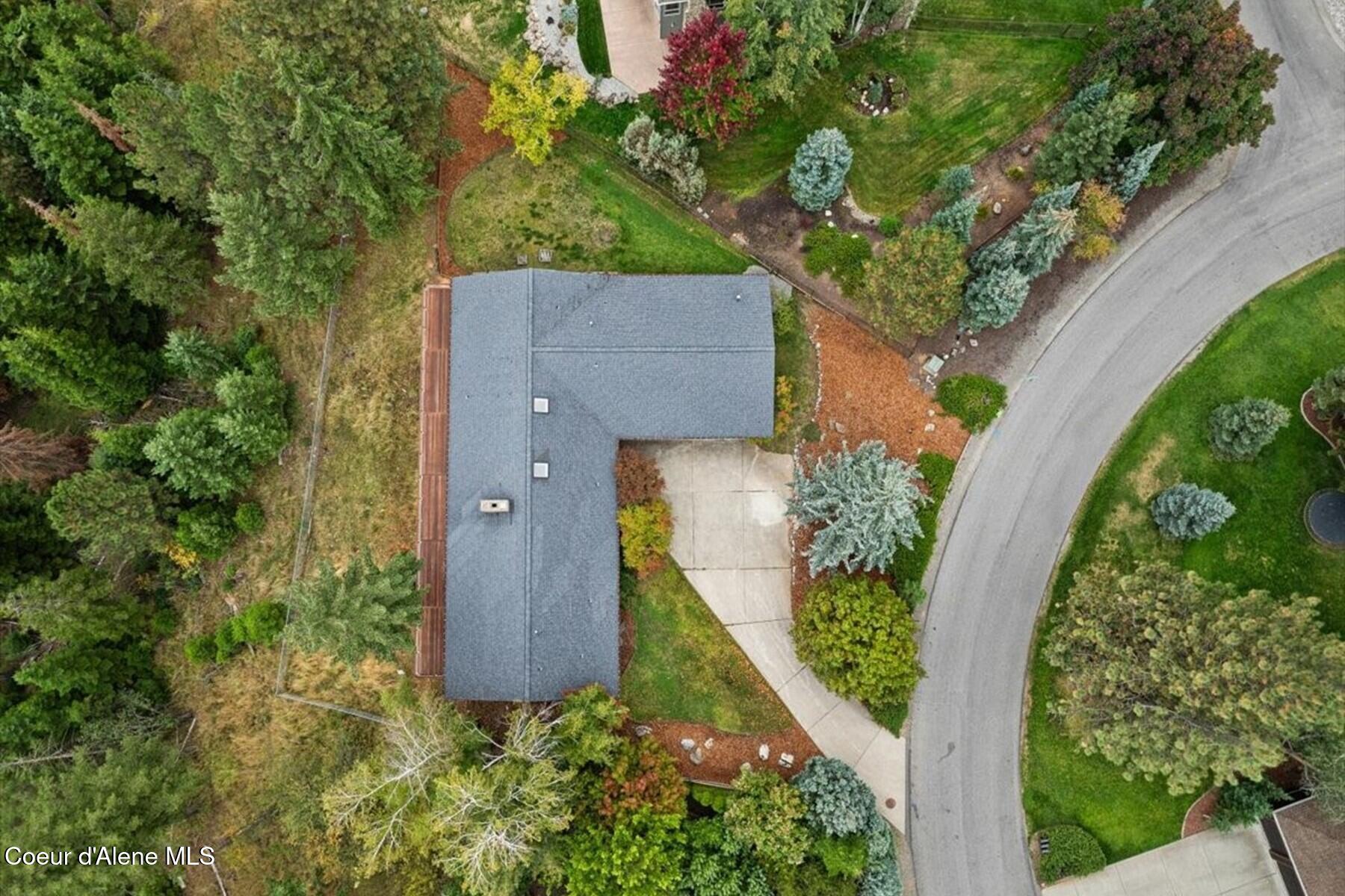 2305 E Packsaddle Dr, Coeur d'Alene