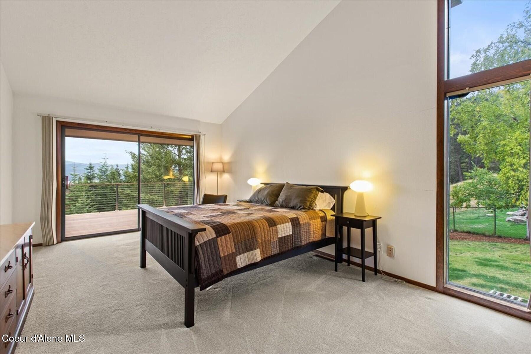 2305 E Packsaddle Dr, Coeur d'Alene