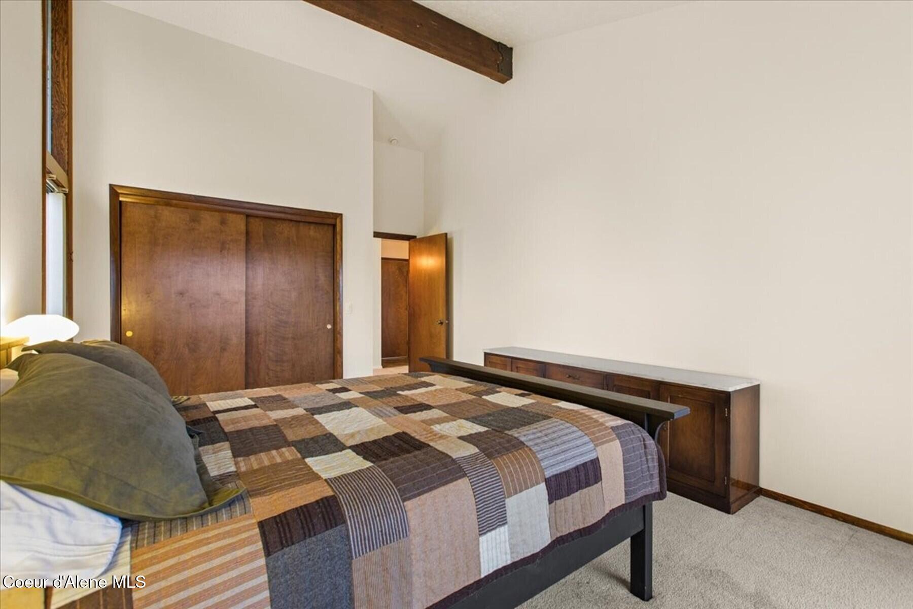 2305 E Packsaddle Dr, Coeur d'Alene