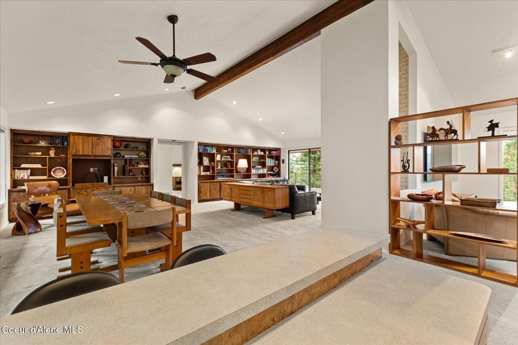 2305 E Packsaddle Dr, Coeur d'Alene