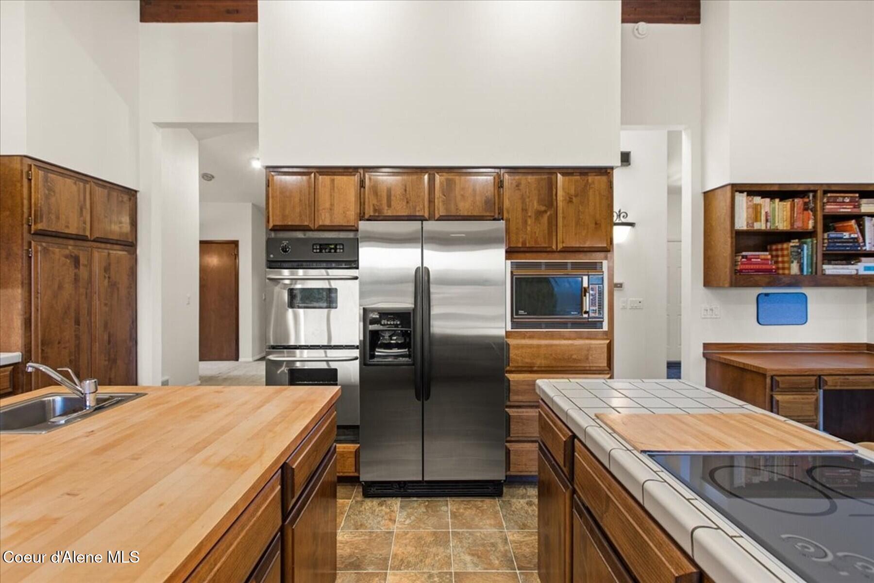 2305 E Packsaddle Dr, Coeur d'Alene