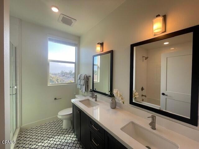 44 Coronado Street 208