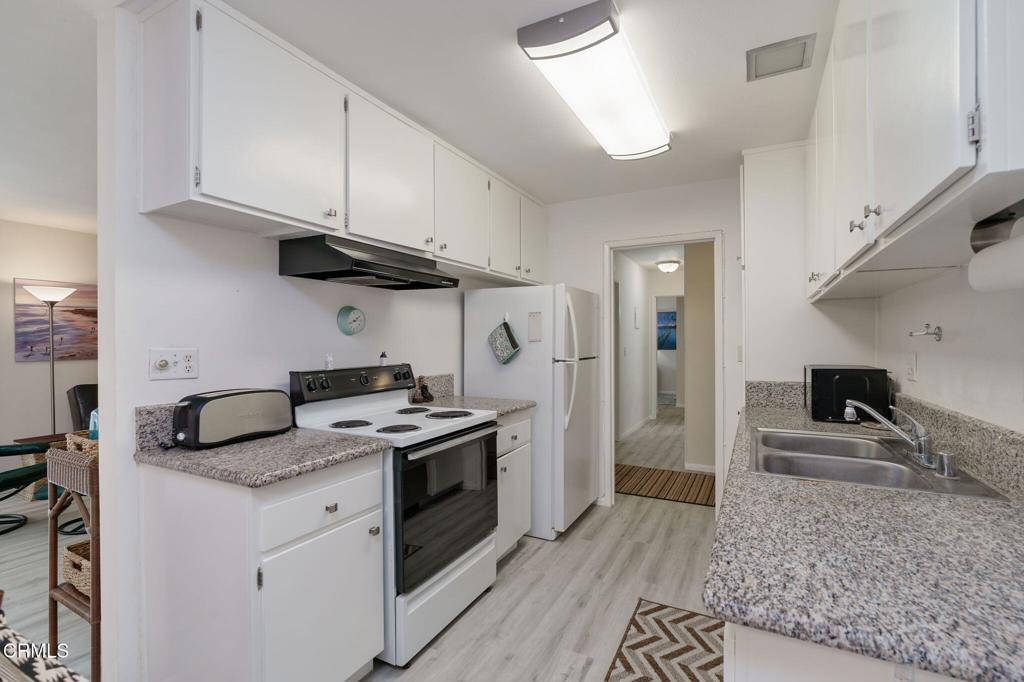 3700 Dean Drive 1805