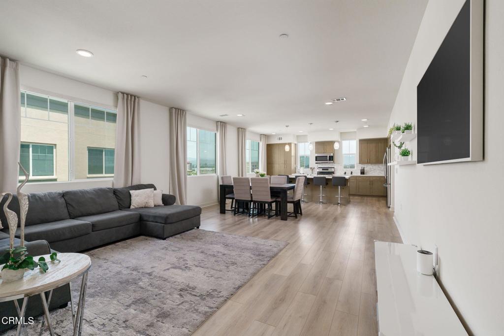 2850 Wagon Wheel Road 402