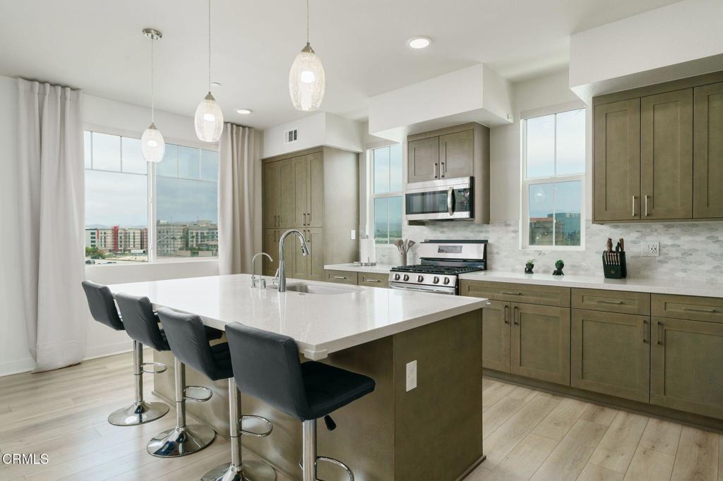 2850 Wagon Wheel Road 402