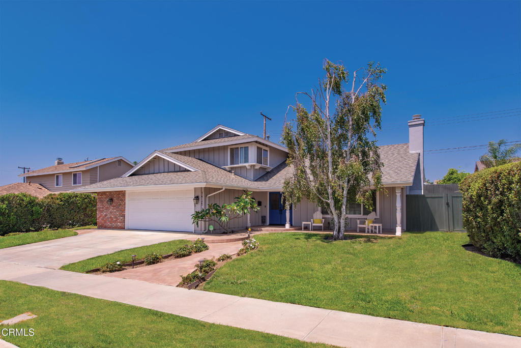 1525 Lyndhurst Avenue