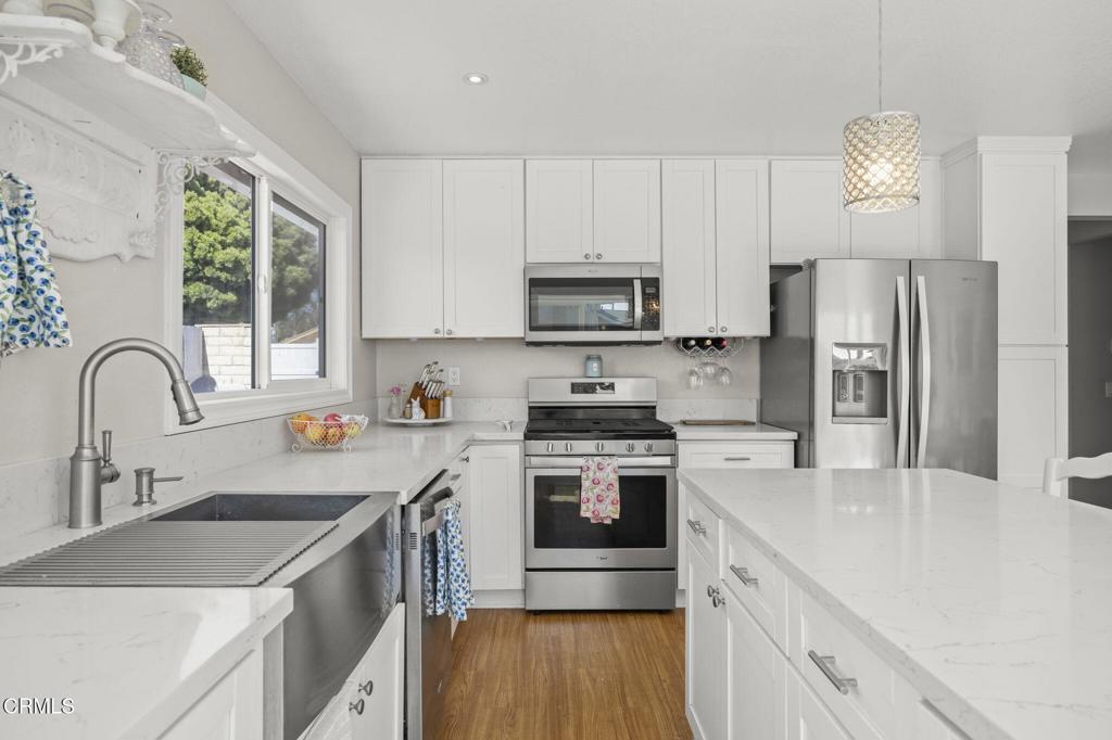 2337 Woodpecker Avenue