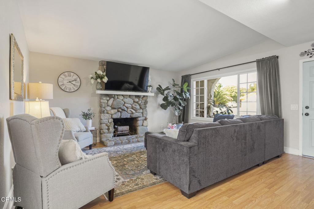 2337 Woodpecker Avenue