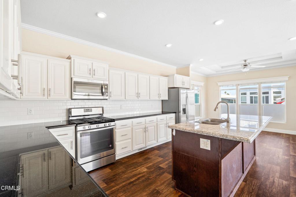 5540 W 5th Street 1