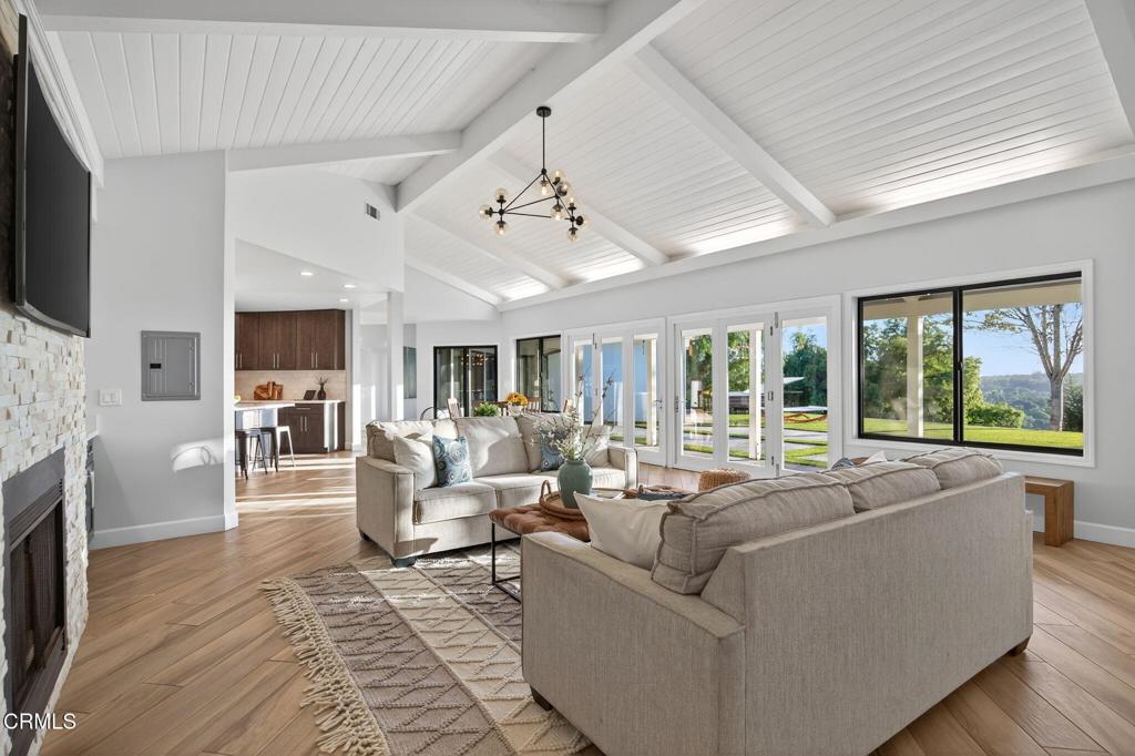 315 Valley Vista Drive