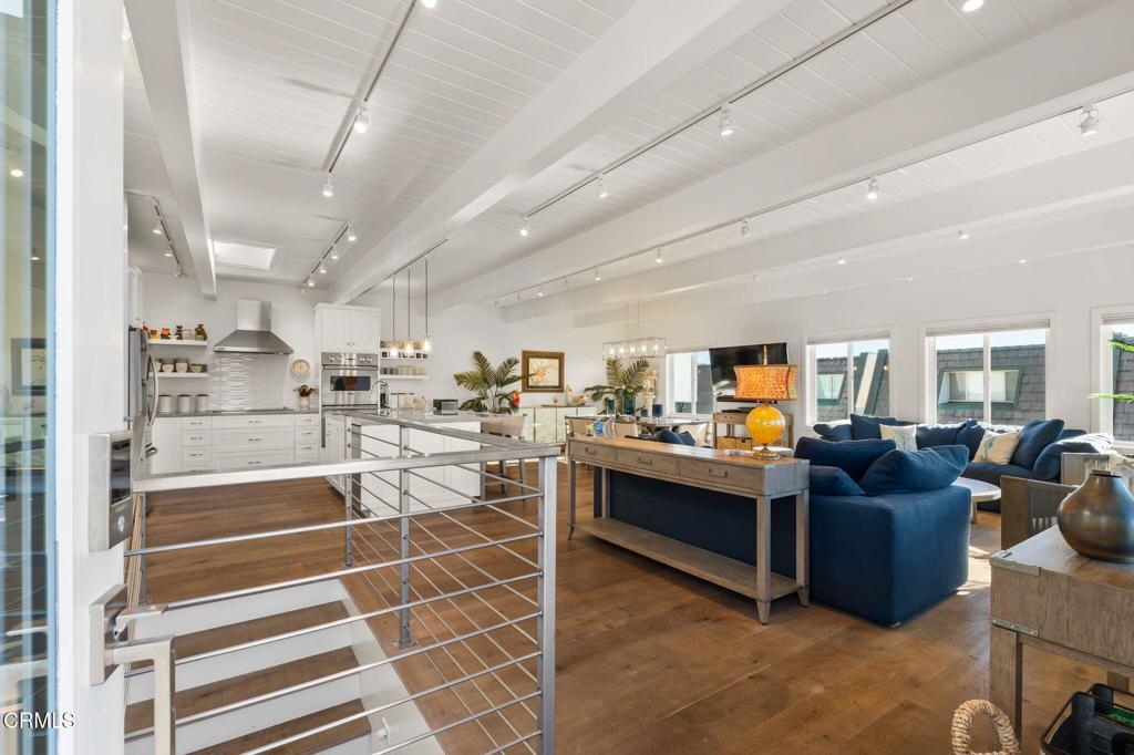 11770 Pacific Coast Highway U