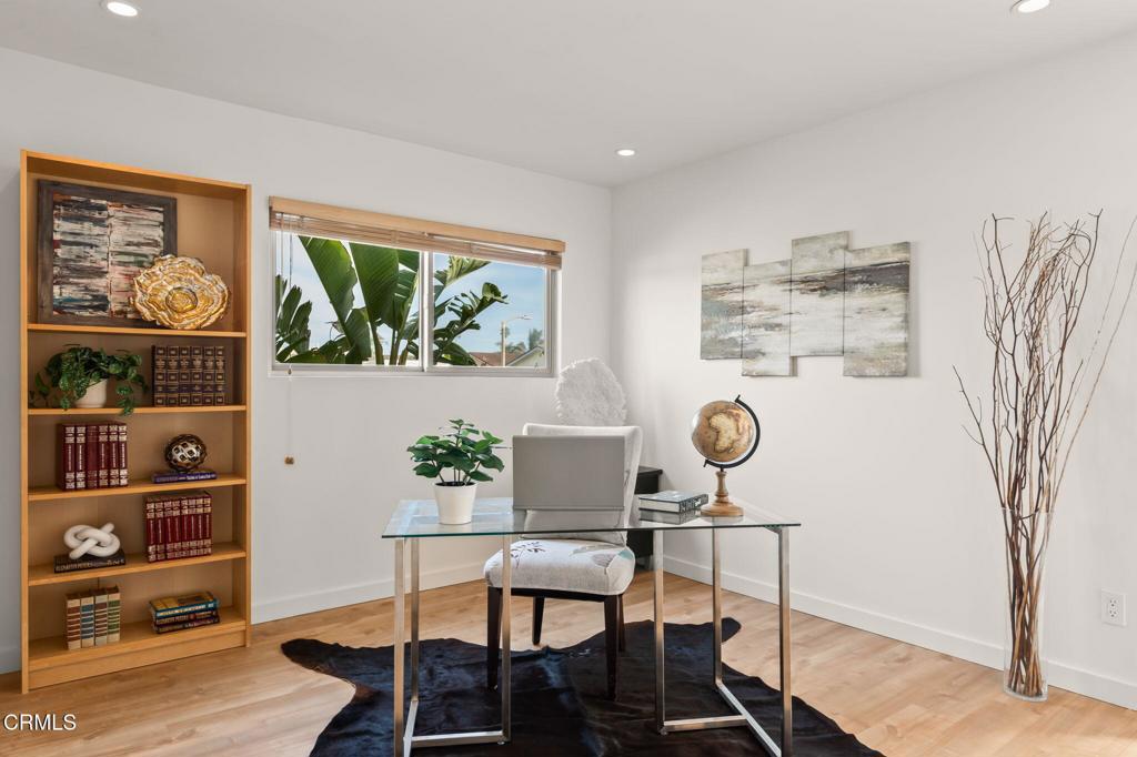 5000 Island View Street