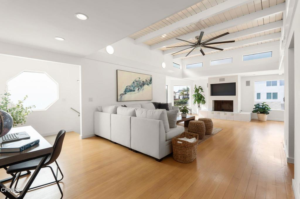 124 San Clemente Avenue