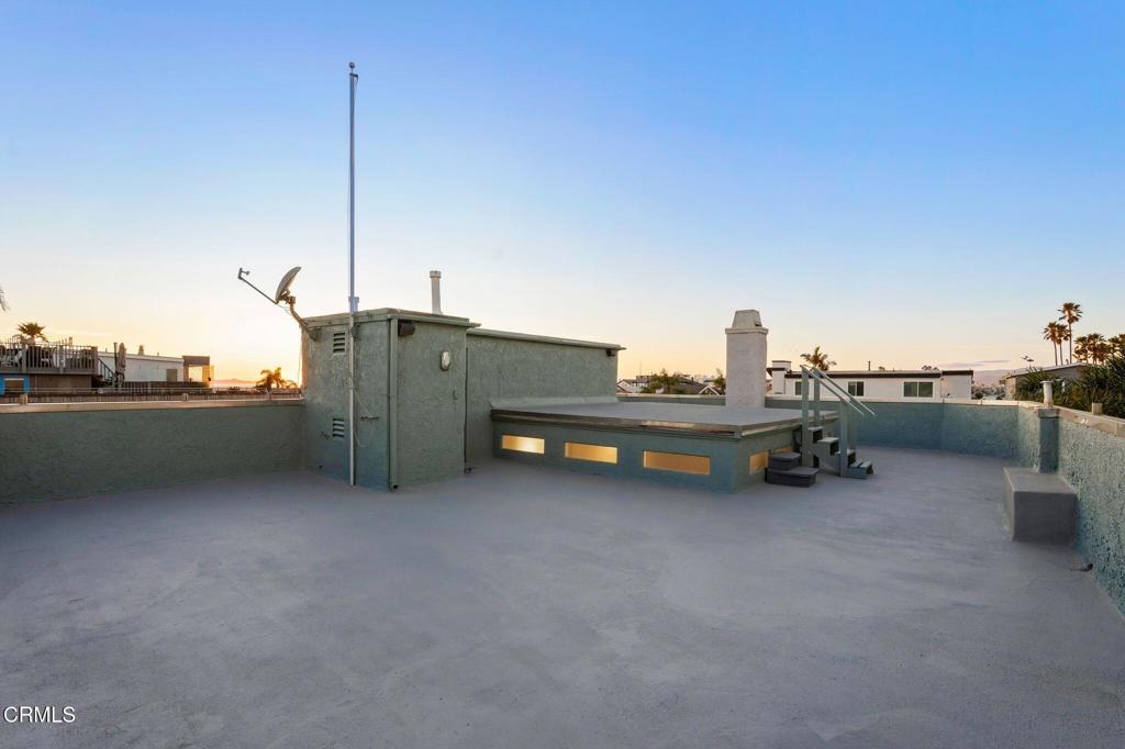 124 San Clemente Avenue