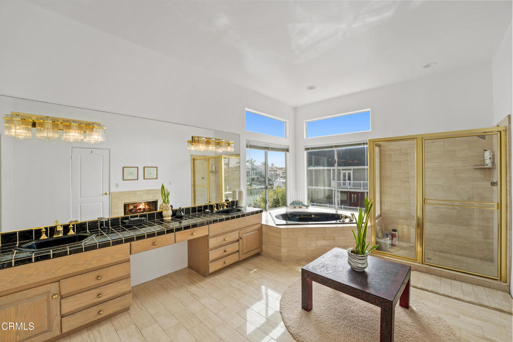 2000 Peninsula Road