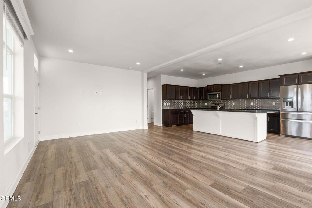 5540 W 5th Street 90