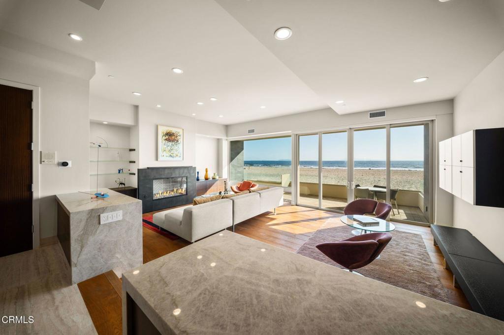 827 Mandalay Beach Road