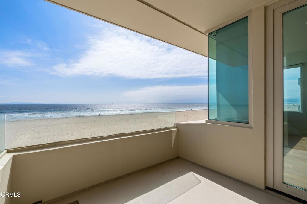 827 Mandalay Beach Road