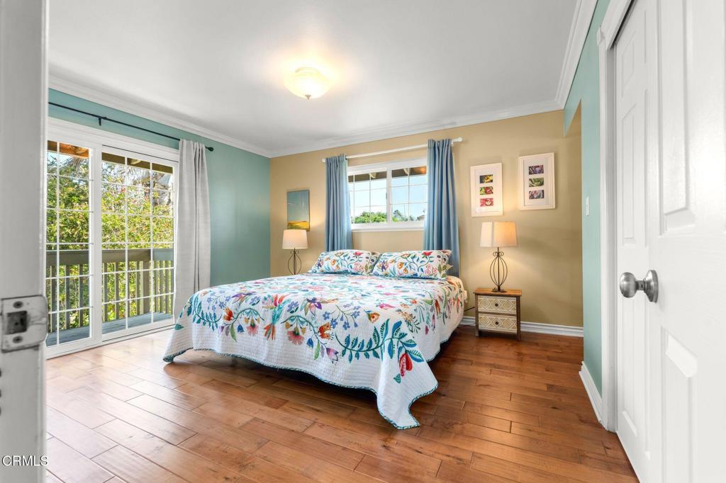950 Seaside Court