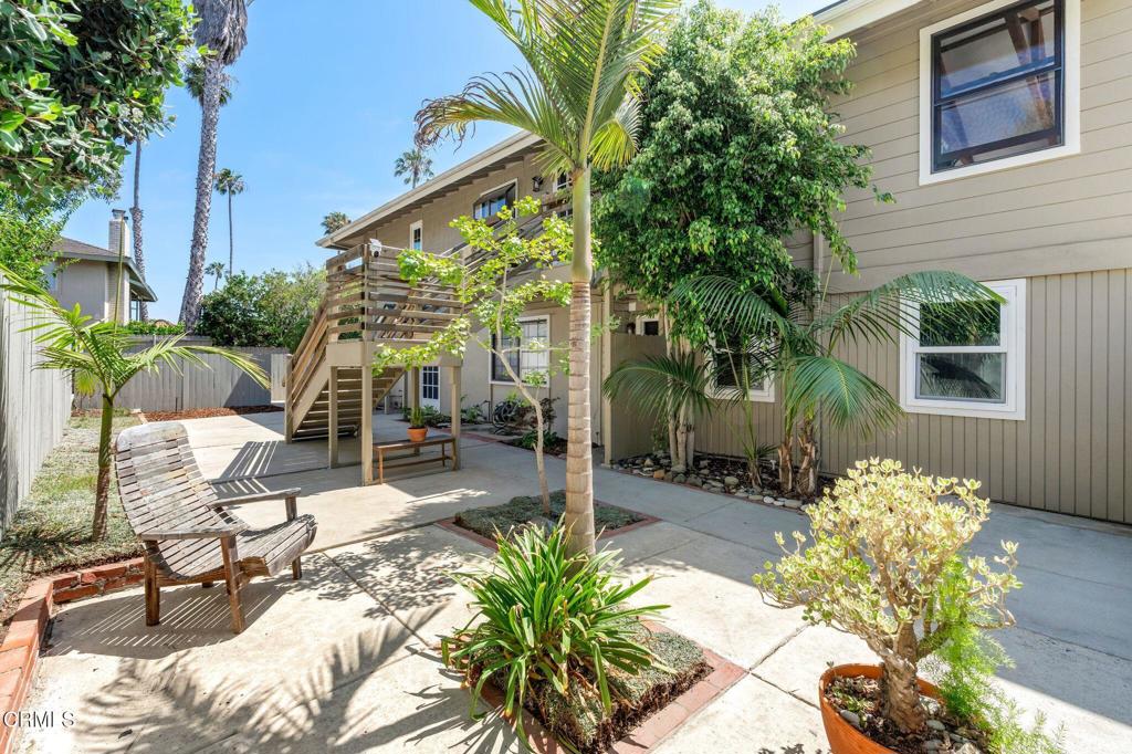 950 Seaside Court