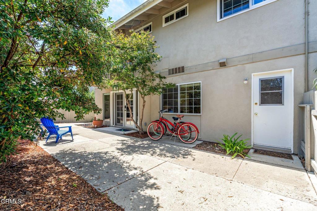 950 Seaside Court