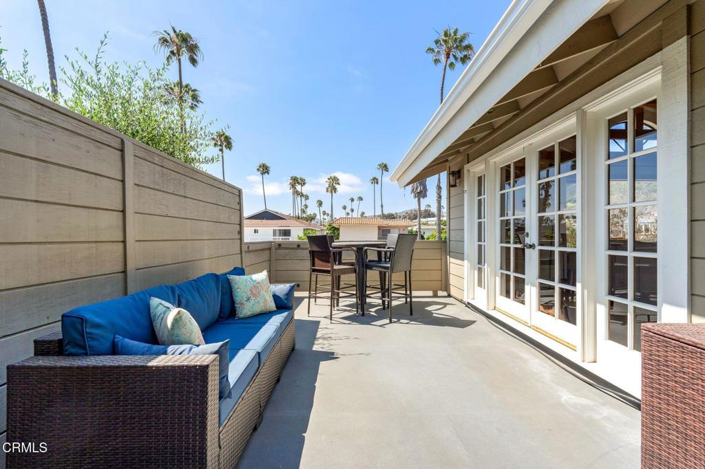 950 Seaside Court