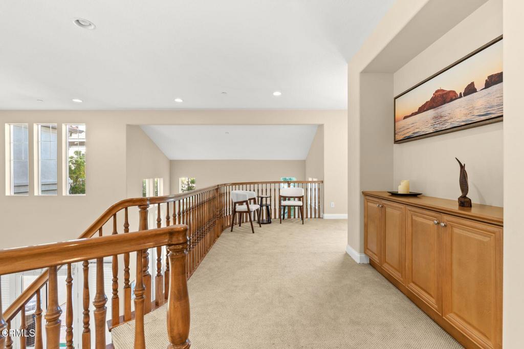 3927 W Hemlock Street
