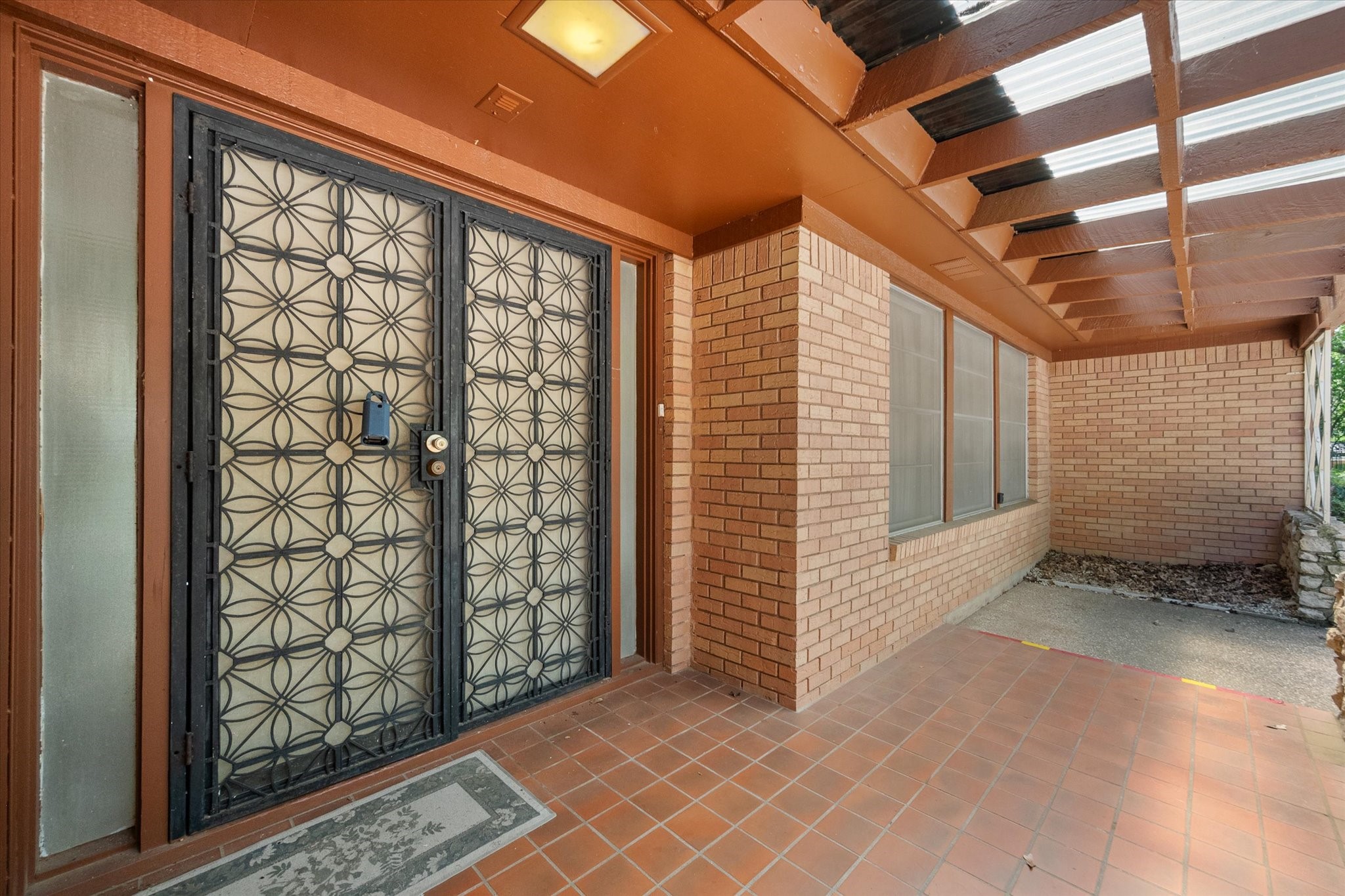 1605 Cienegas Circle