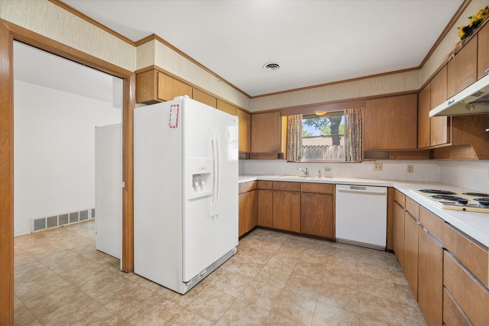 1605 Cienegas Circle
