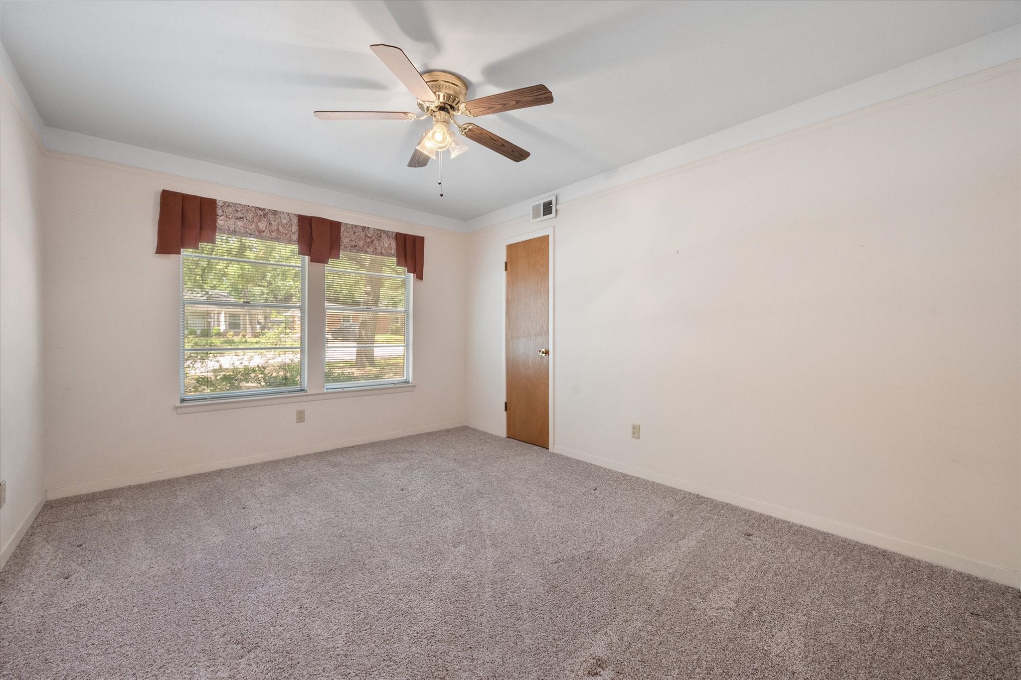 1605 Cienegas Circle