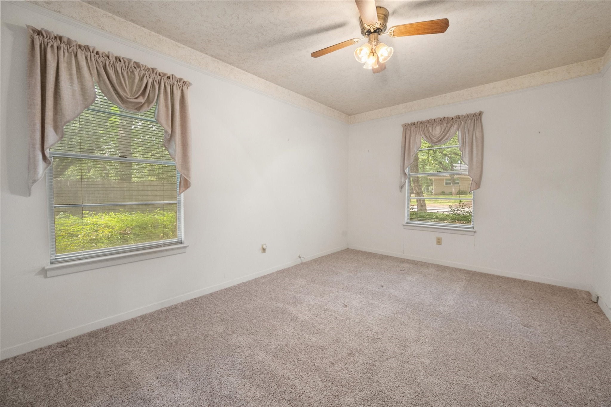 1605 Cienegas Circle