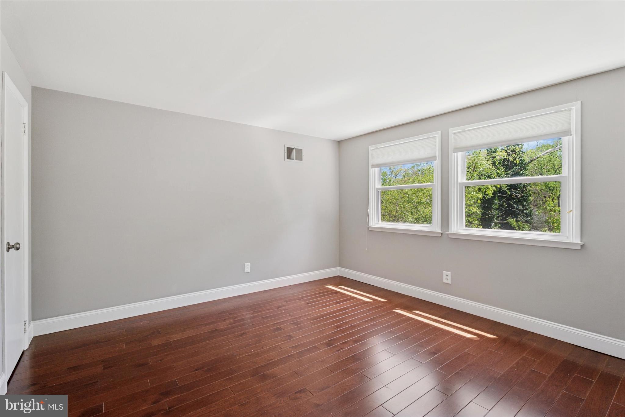317 HILLTOP RD