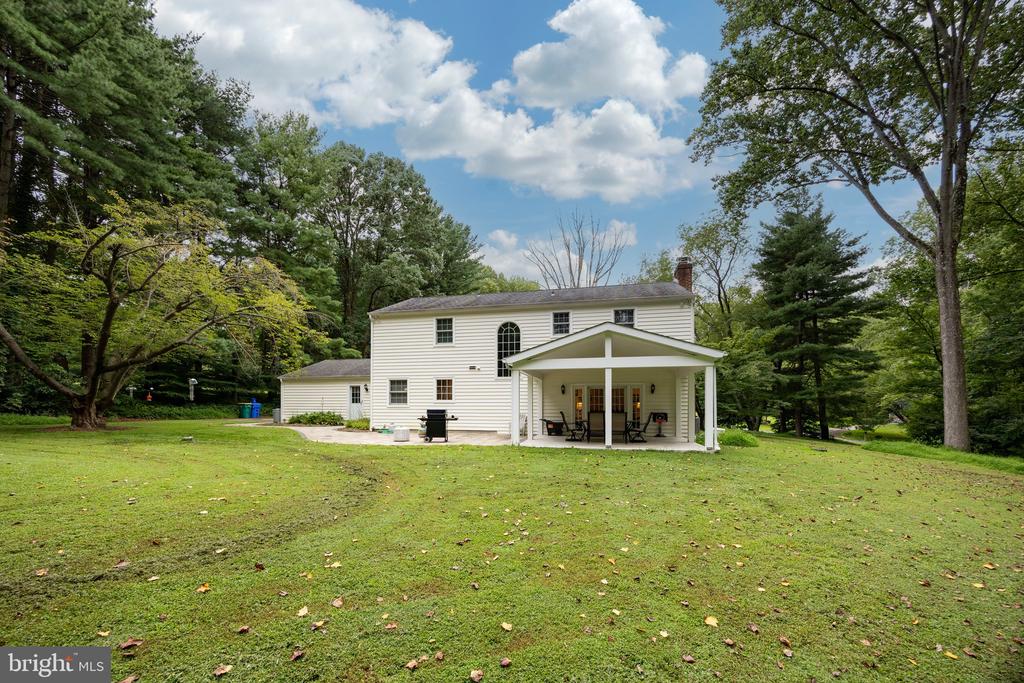 3 LAFAYETTE PLACE