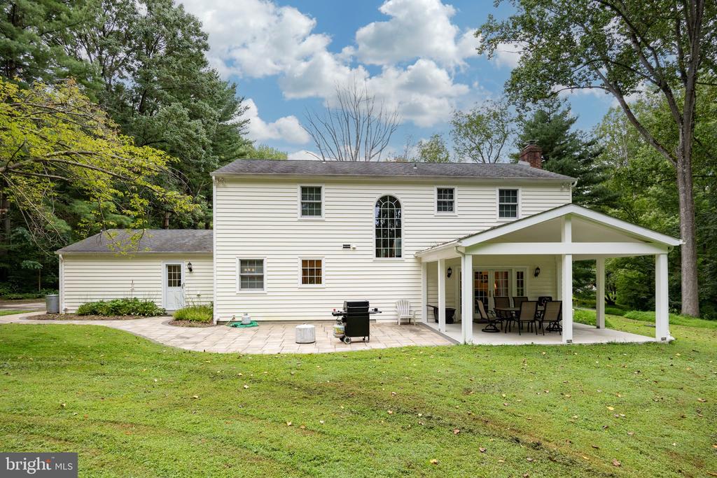3 LAFAYETTE PLACE