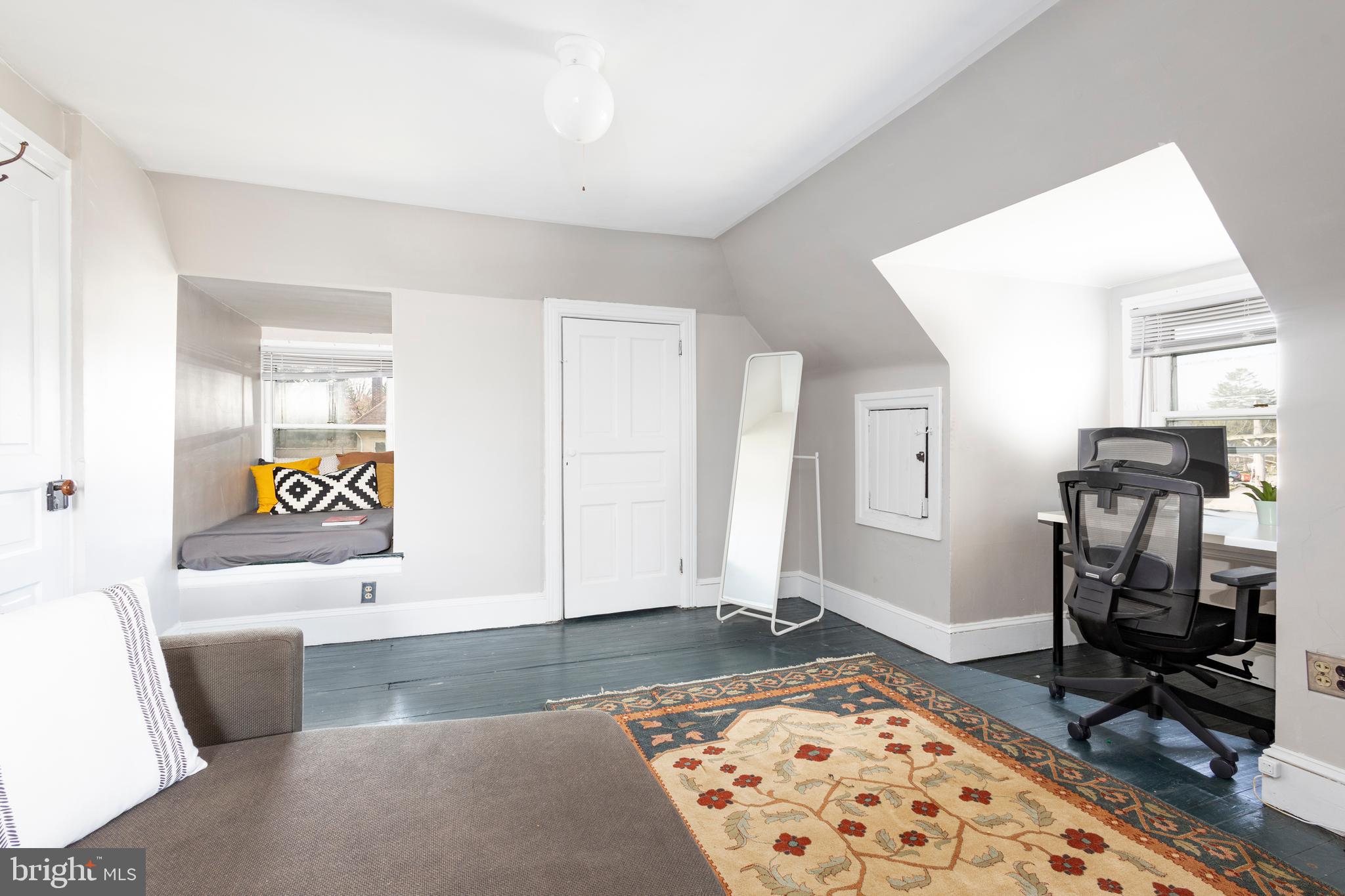 409 N Bethlehem Pike