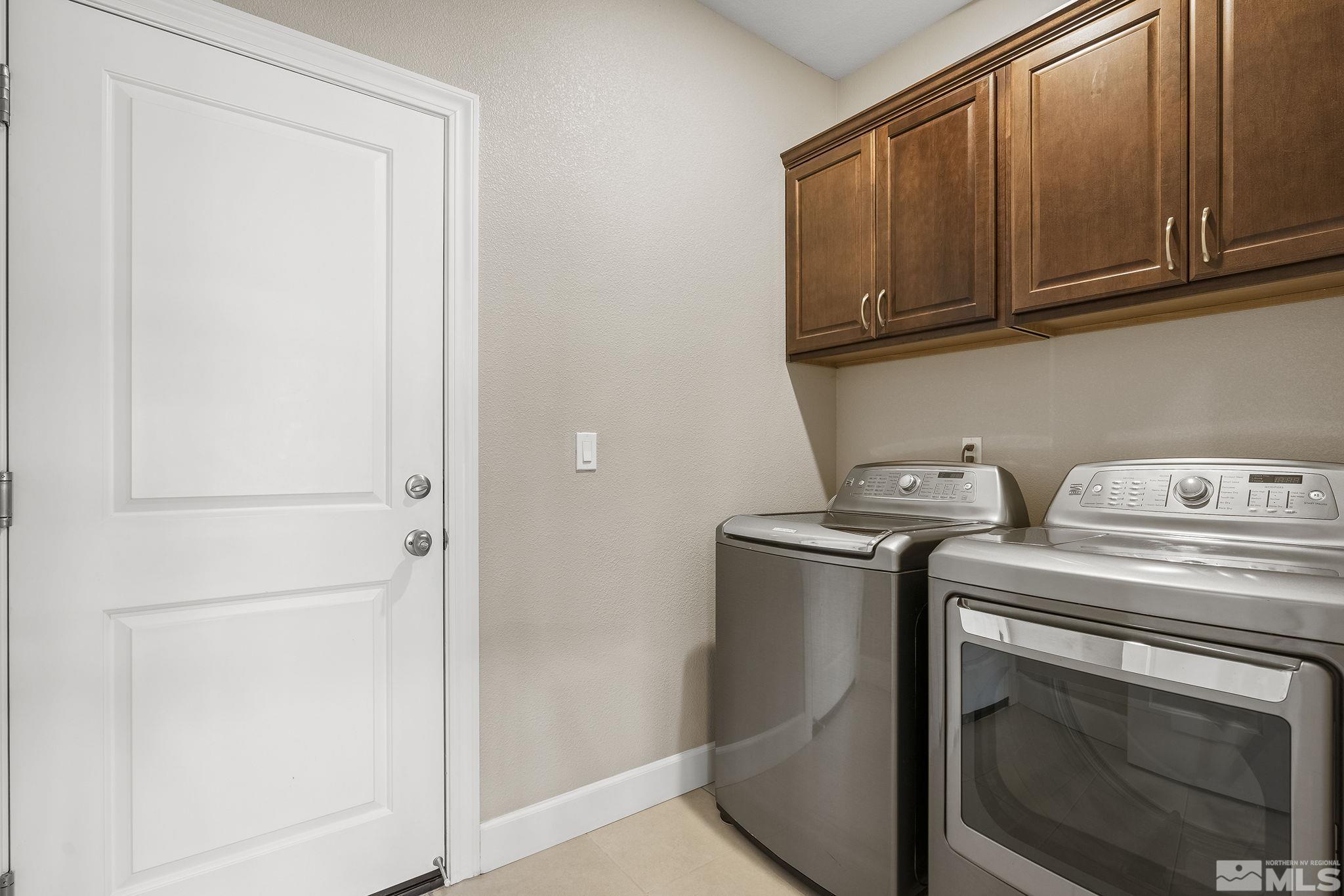 1890 DARK HORSE RD #C