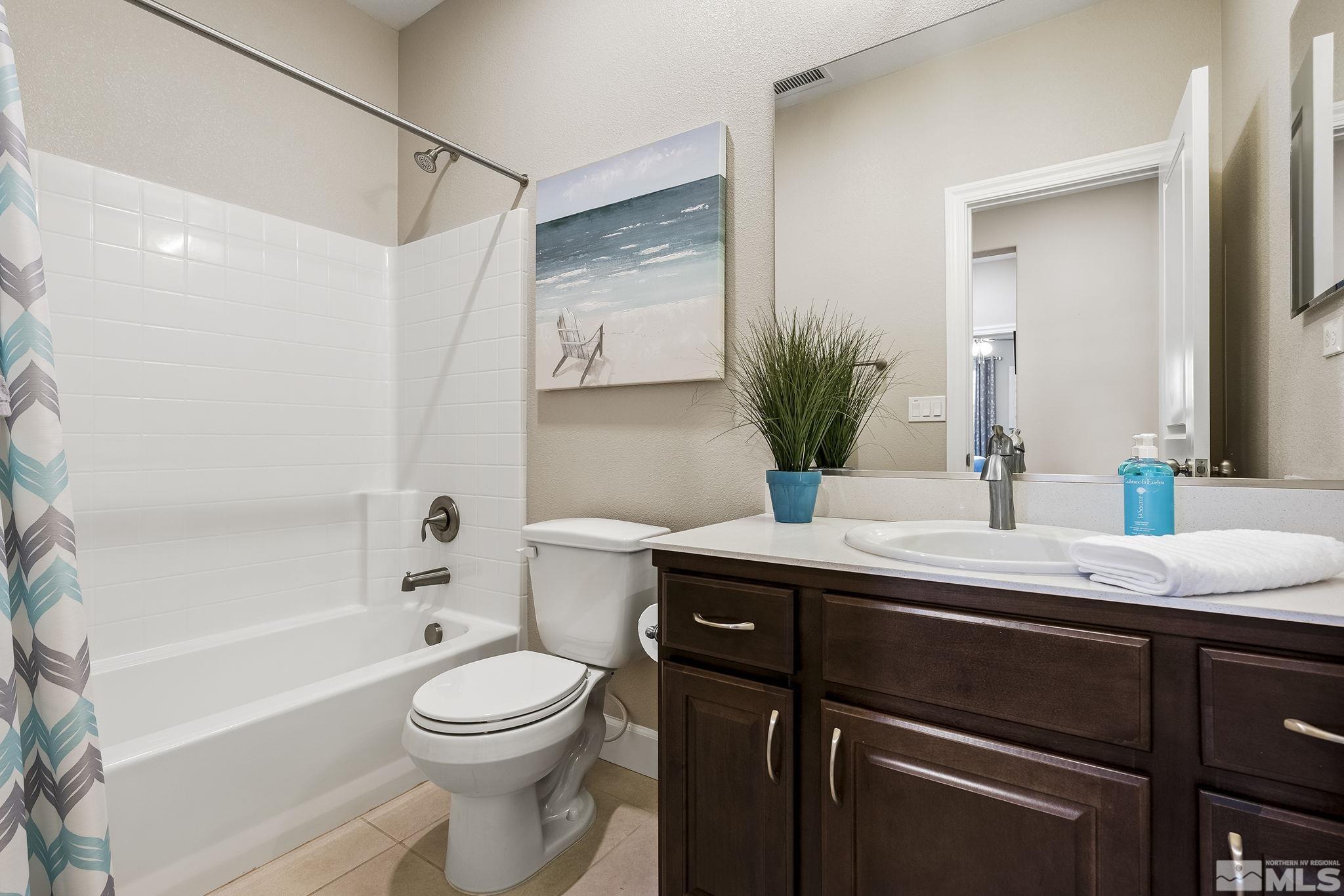 1890 DARK HORSE RD #C